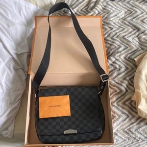 Louis Vuitton Bag. N40349